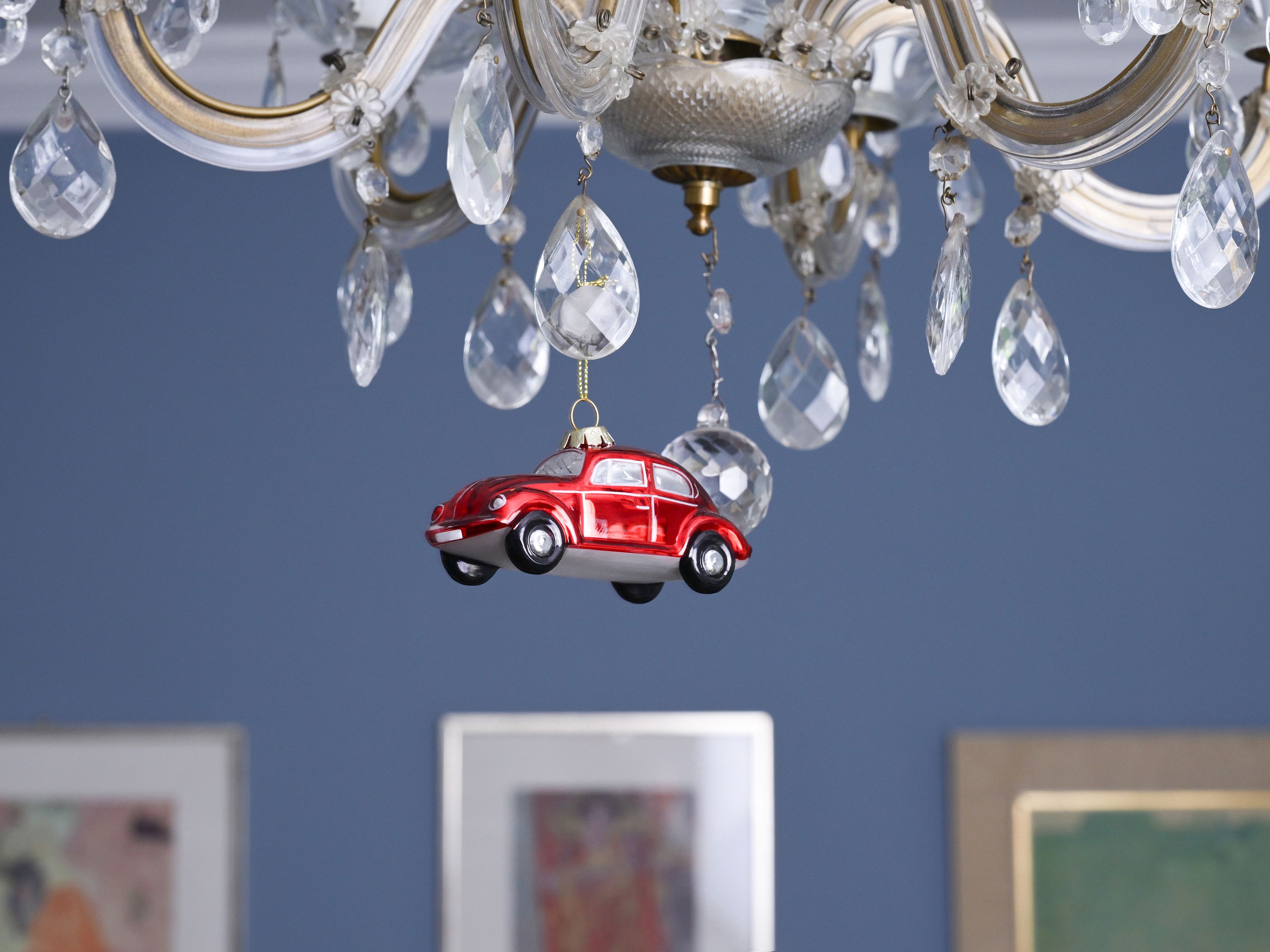 VW Beetle decorative pendant & glass Christmas ornament in gift box (Scale 1:40)