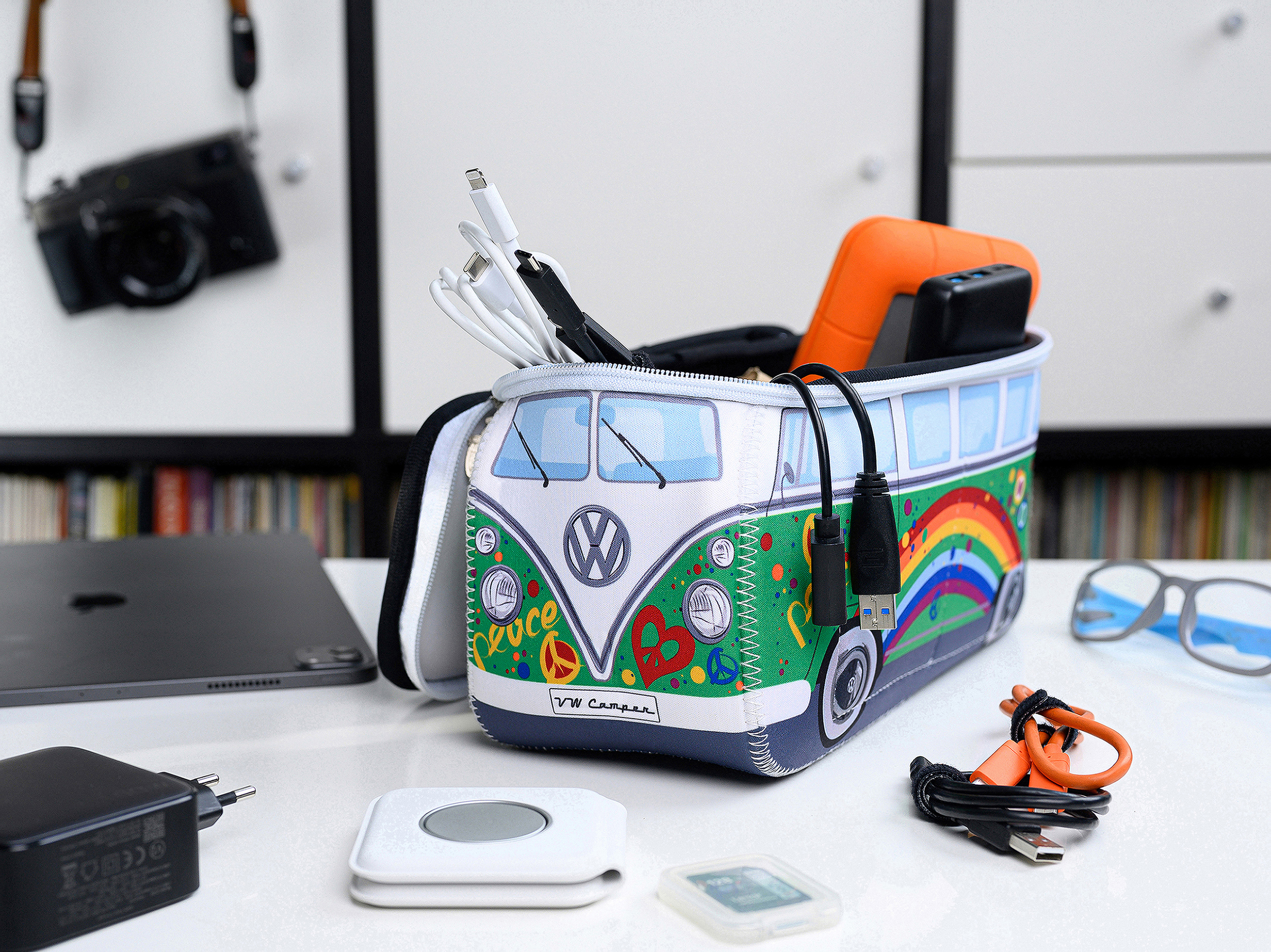 VW T1 Bulli Bus 3D Neoprene Universal Bag - Large