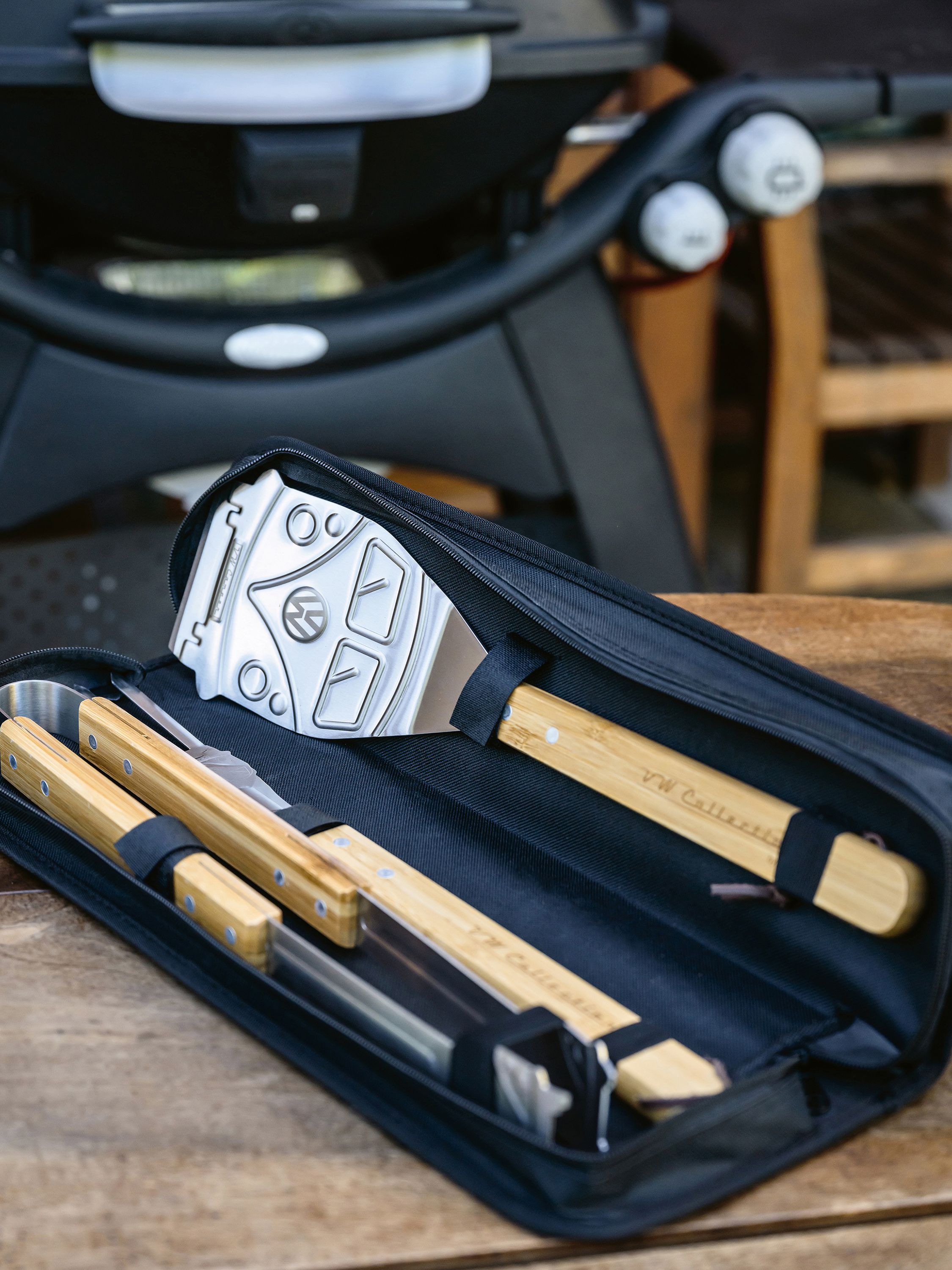 VW T1 Bulli Bus Grill Cutlery 3-piece in Carrying Bag
