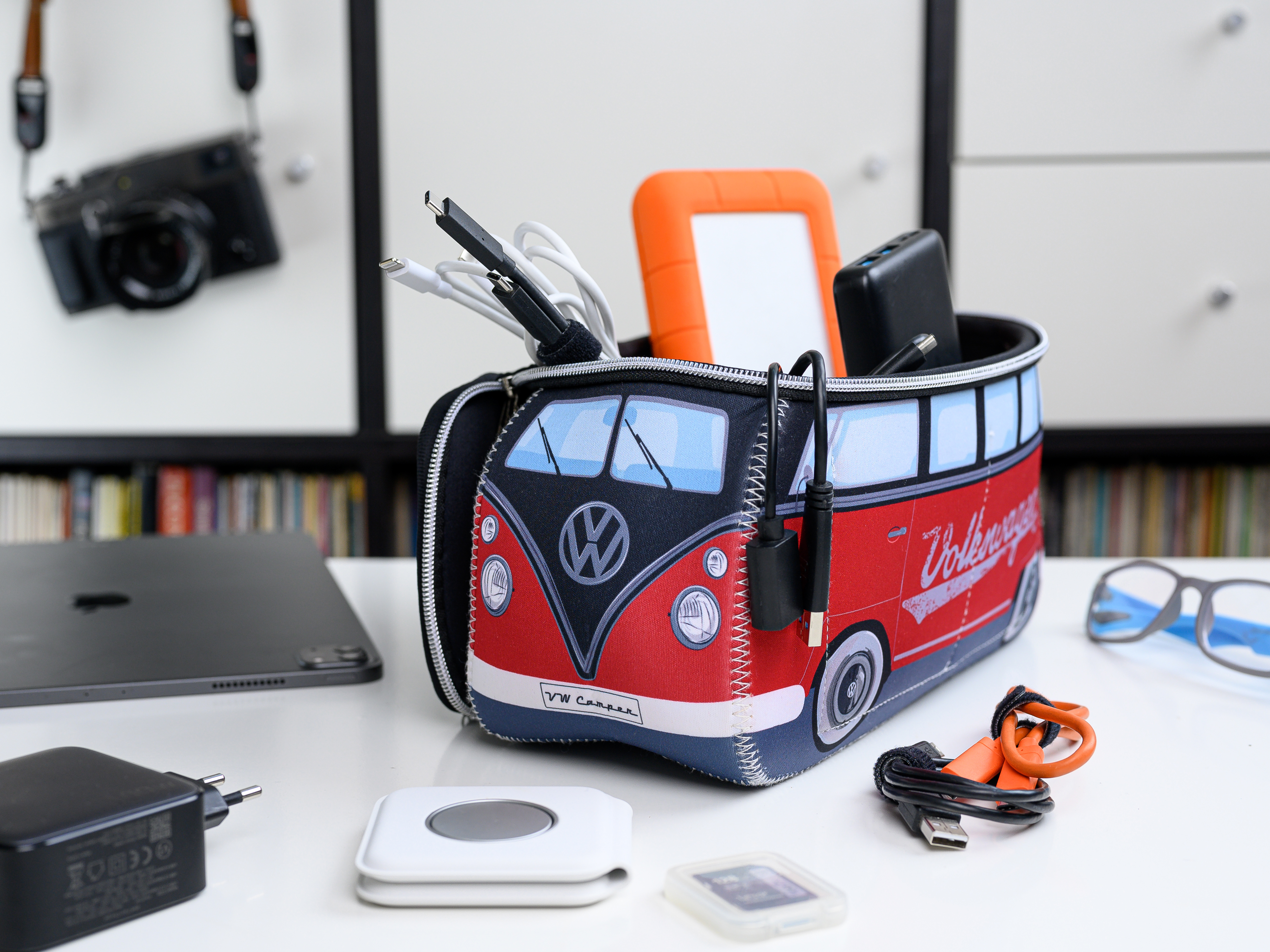 VW T1 Bulli Bus 3D Neoprene Universal Bag - Large