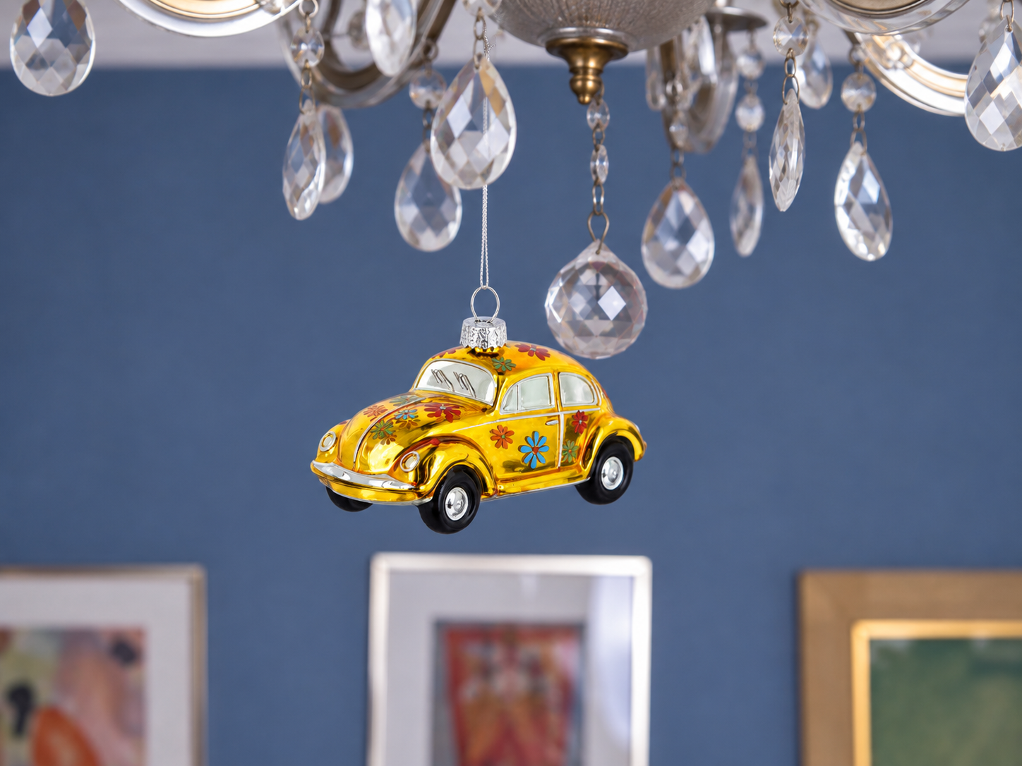 VW Beetle decorative pendant & glass Christmas ornament in gift box (Scale 1:40)